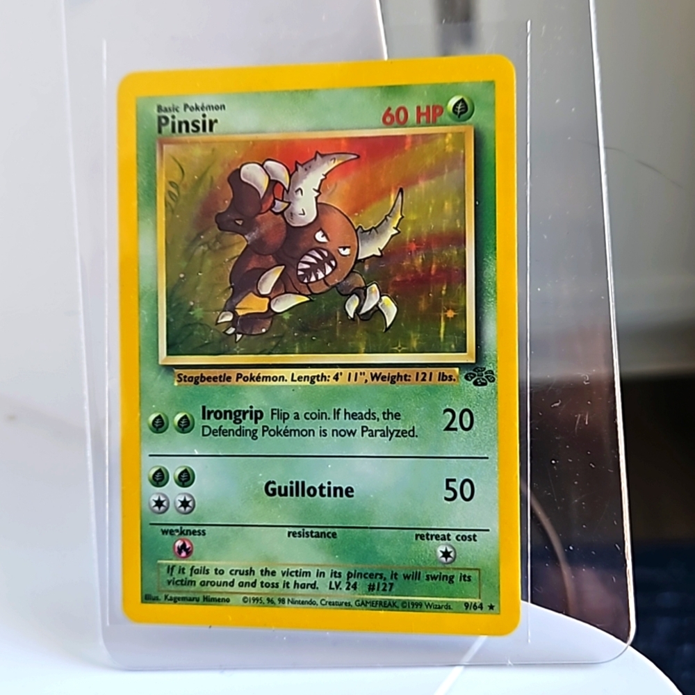 Vintage 1999 Pokémon~ Holo Rare Pinsir #9/64 Jungle